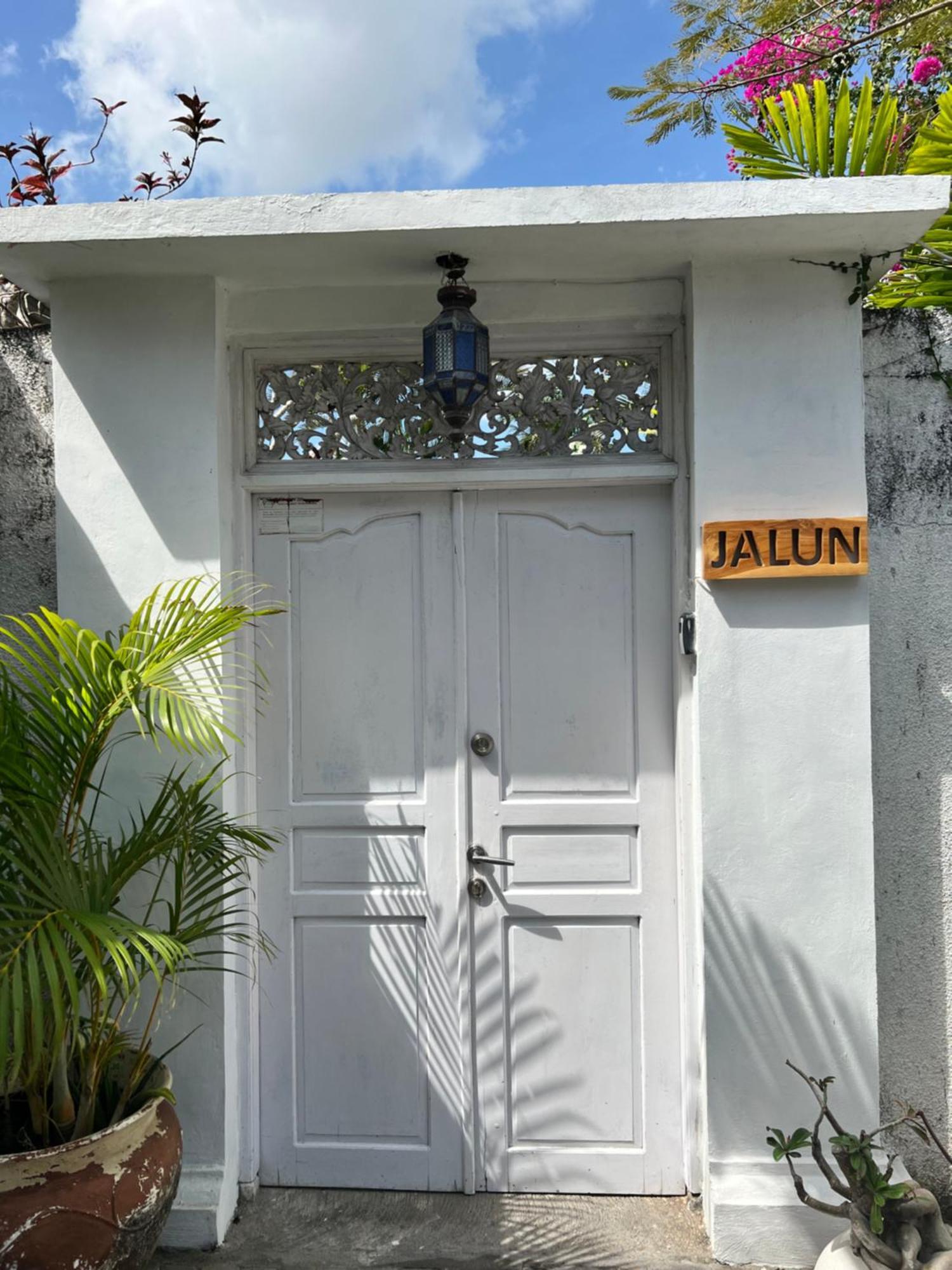 Villa Jalun Seminyak Exteriör bild