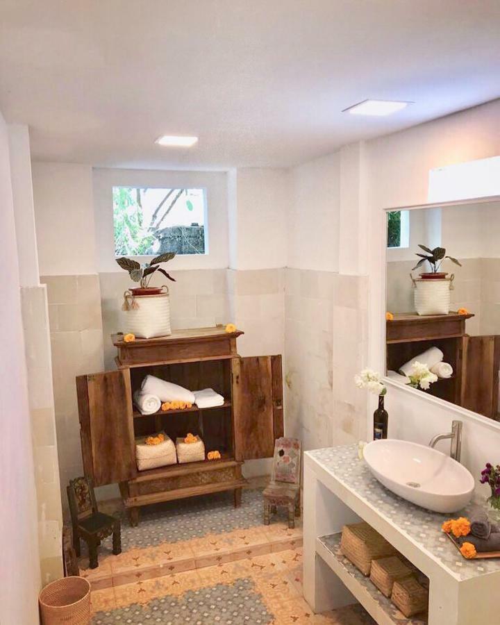 Villa Jalun Seminyak Exteriör bild