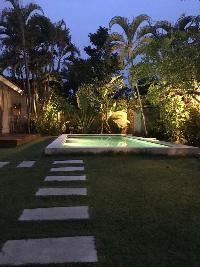 Villa Jalun Seminyak Exteriör bild