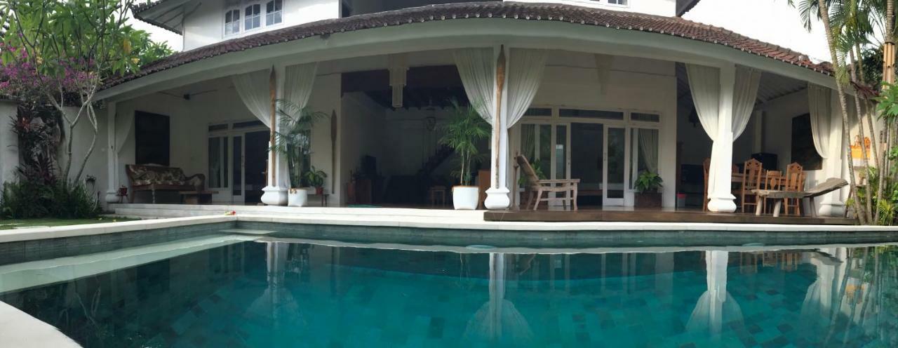 Villa Jalun Seminyak Exteriör bild